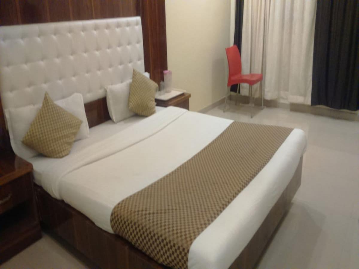 Hotel Shri Krishna Shirdi Luaran gambar