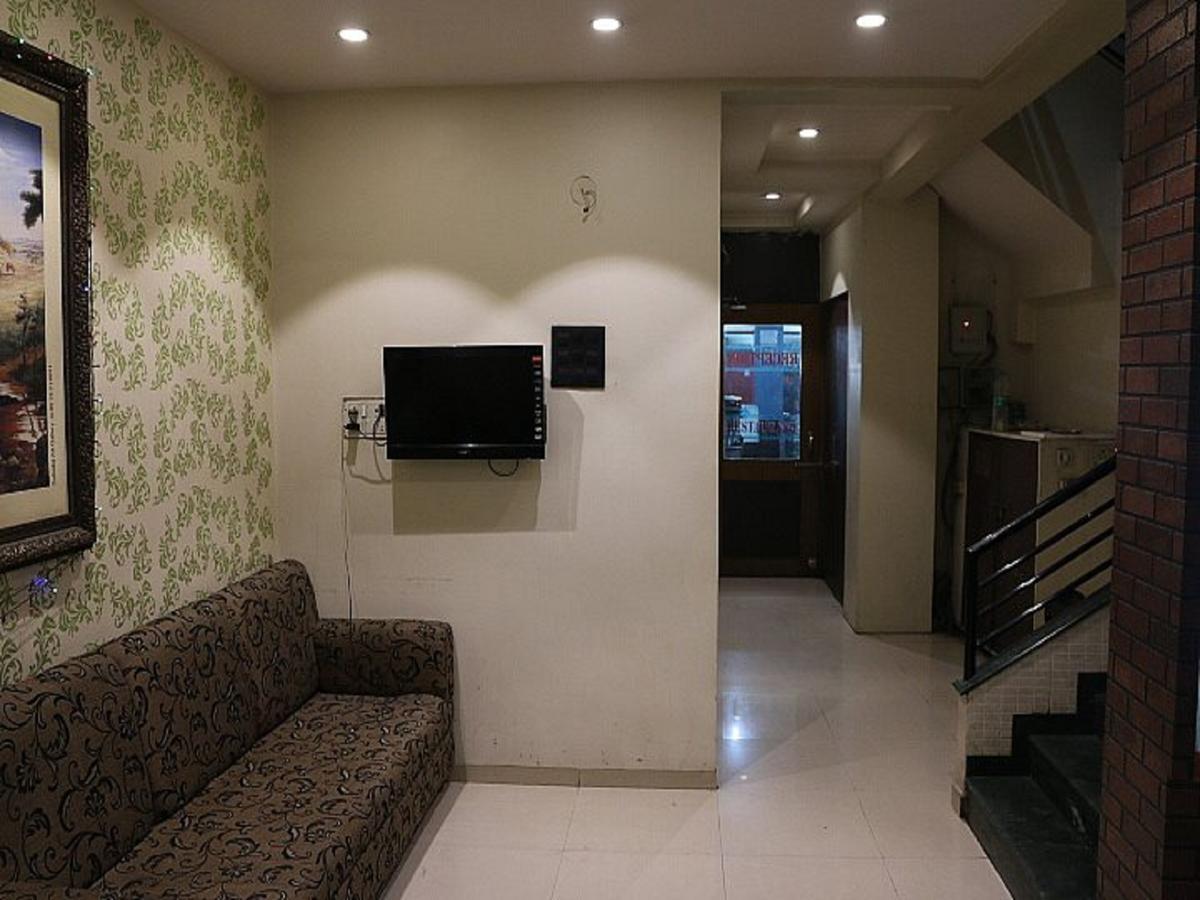 Hotel Shri Krishna Shirdi Luaran gambar